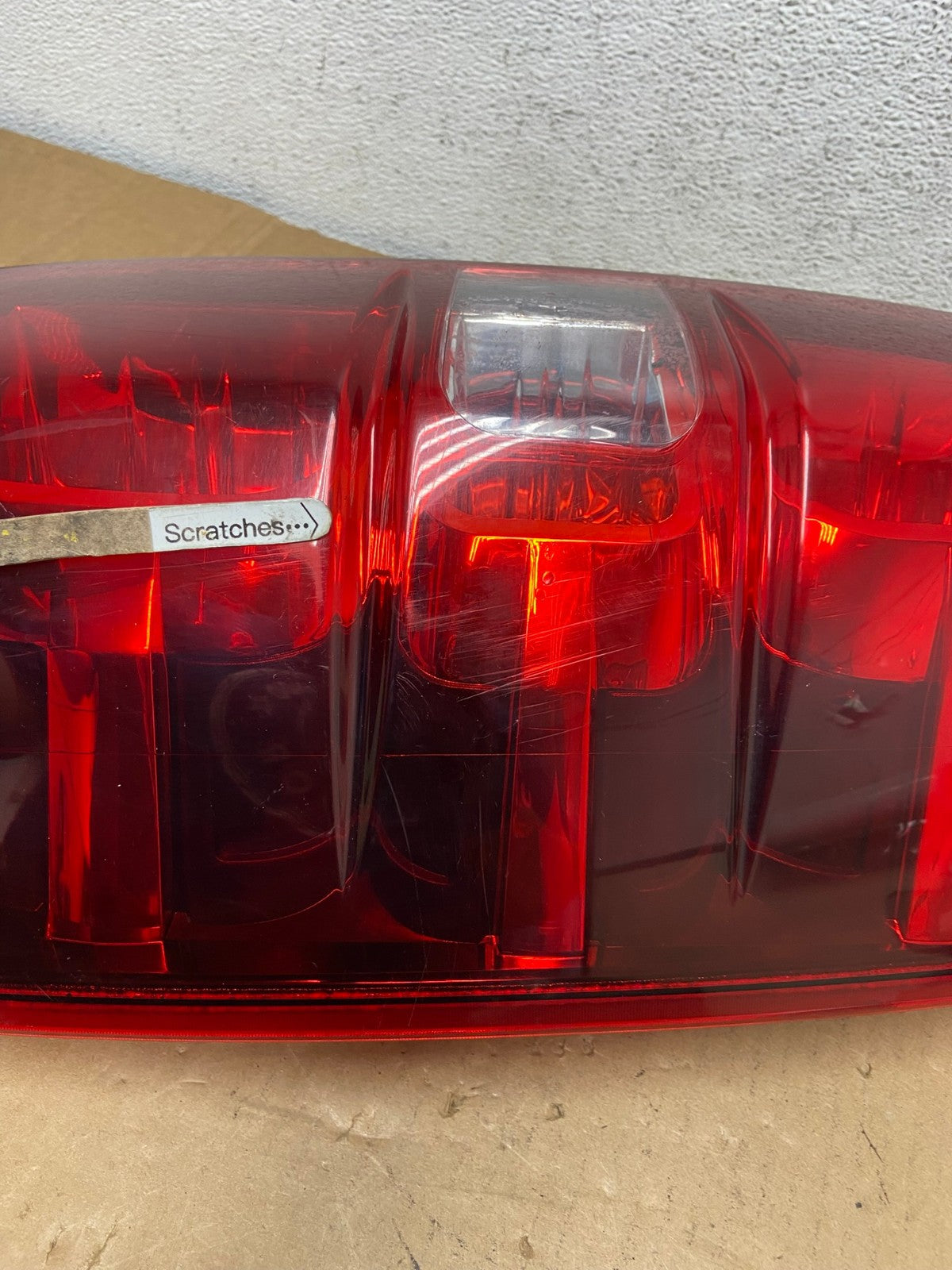 2008-2014 Chevrolet Tahoe Suburban Right Passenger Rh Tail Light AD2785 LK3
