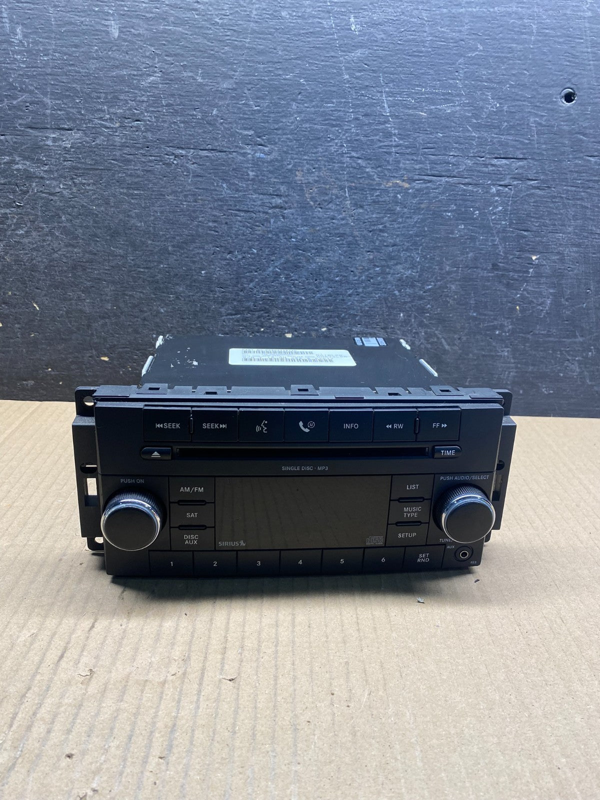 2007-2012 Chrysler Dodge Jeep Ram Radio CD MP3 AUX Receiver AJ0337 DG0