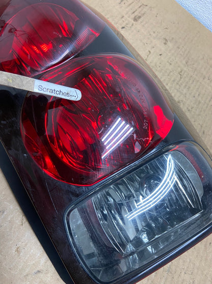 2002 to 2009 Chevrolet Trailblazer Right Passenger Rh Side Tail Light AC8280 LK3