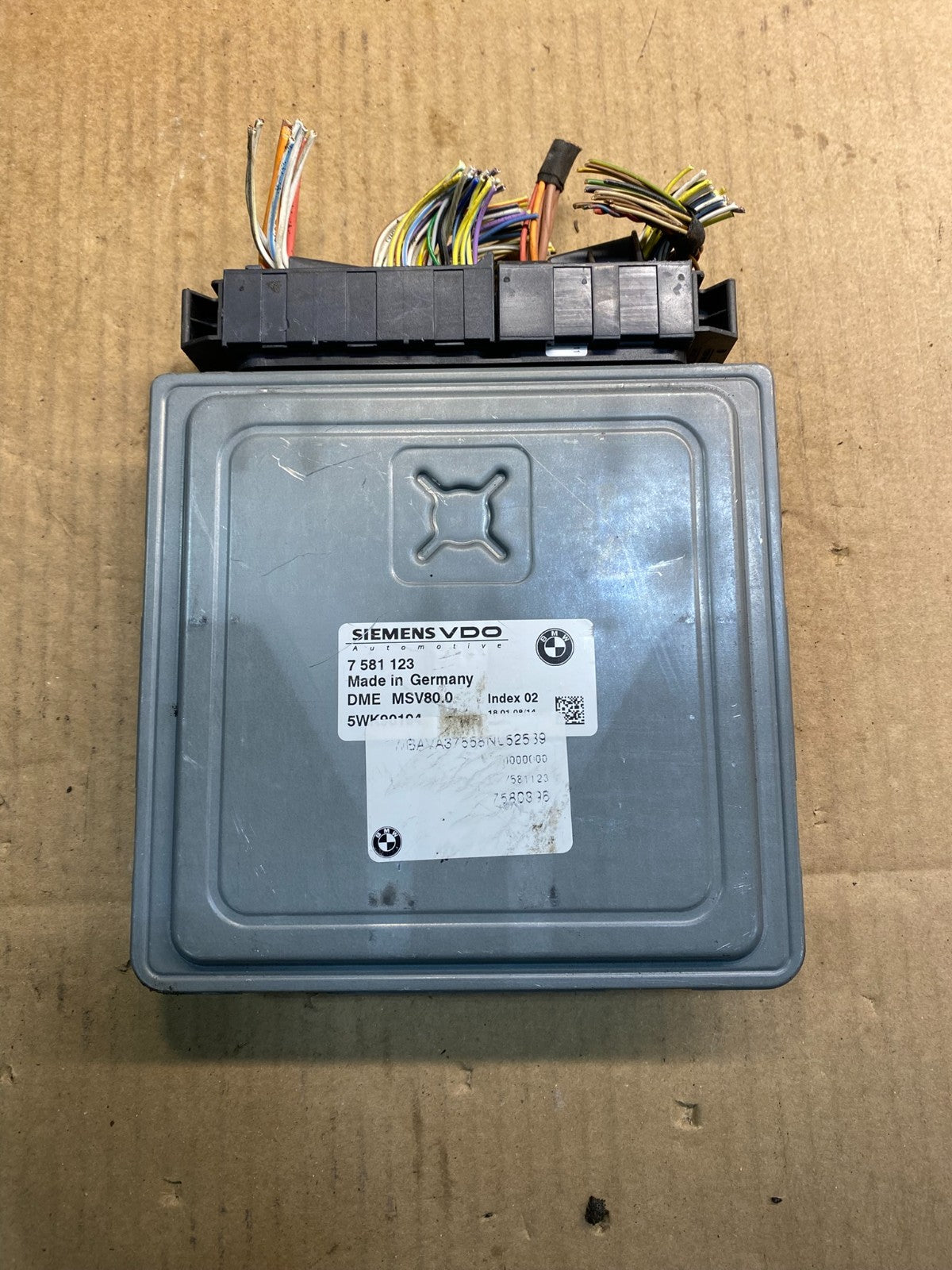 2007 - 2011 BMW 328i 528i E90 ECM ECU Engine Computer 7602220 aa1740 DG0
