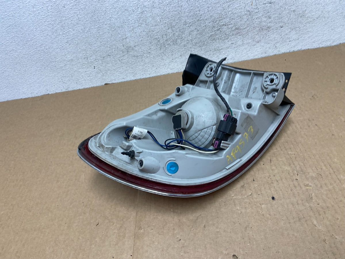 2008-2012 Buick Enclave Right Passenger Rh Tail Light AF9573 DW5