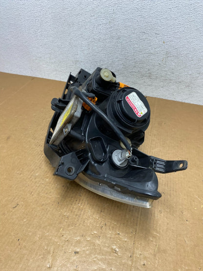 XENON 2004 to 2009 Mazda 3 Sedan Right Passenger Rh Side Headlight AE0496 DW8