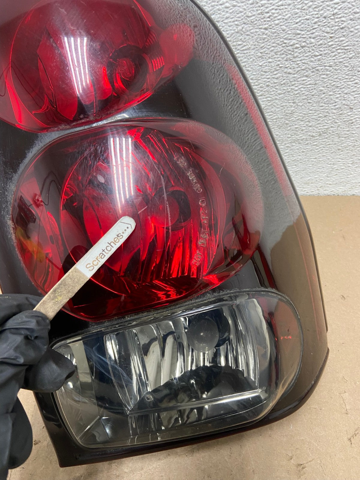 2002 to 2009 Chevrolet Trailblazer Right Passenger Rh Tail Light AG4854 LK3