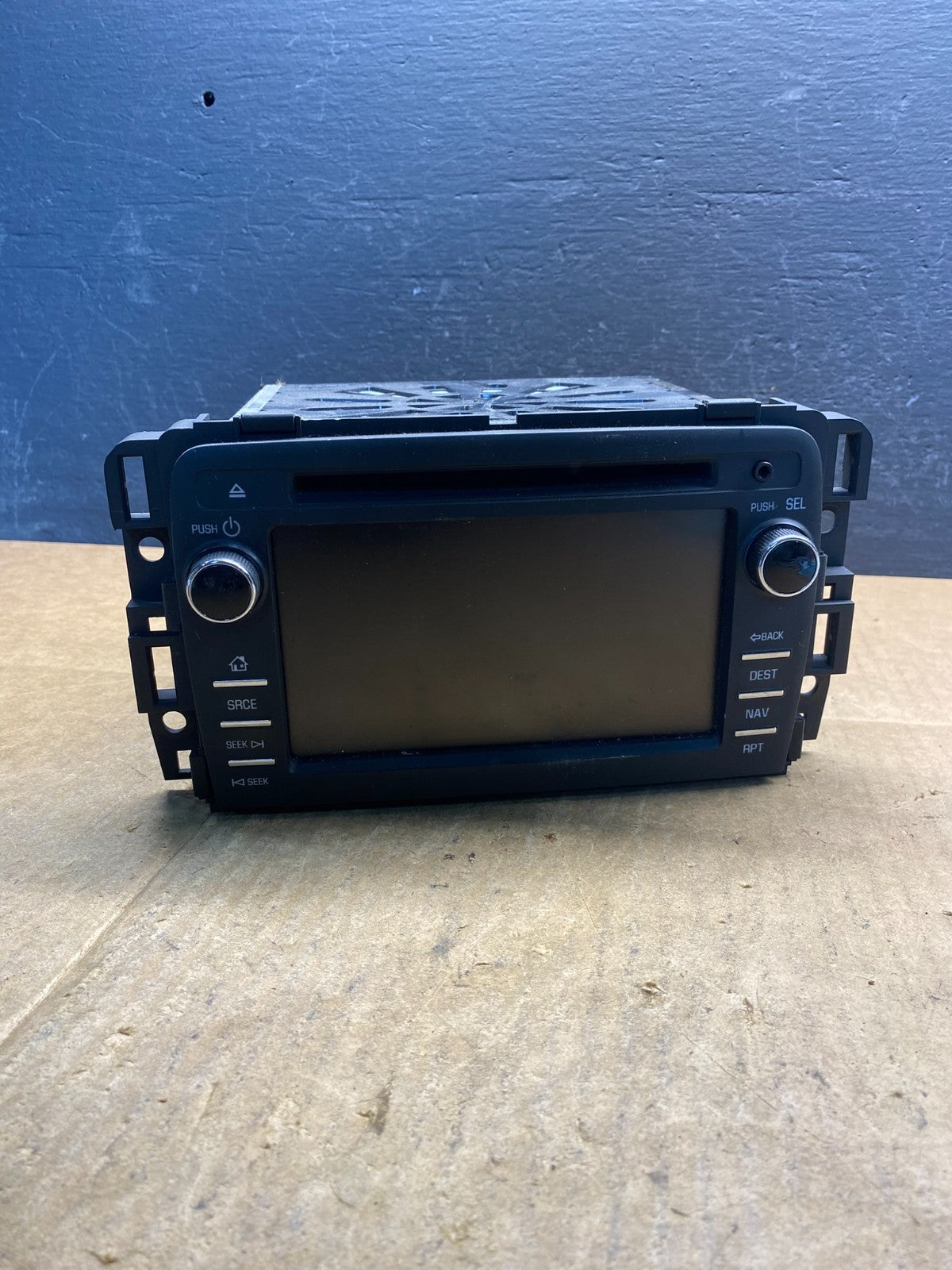 2015 2016 2017 GMC Acadia Radio Display Screen AM/FM AUX AD3646 DG0