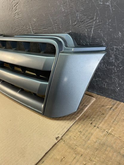 2001 to 2003 Toyota Highlander Front Upper Grille Grill With Emblem AC1970 DG1