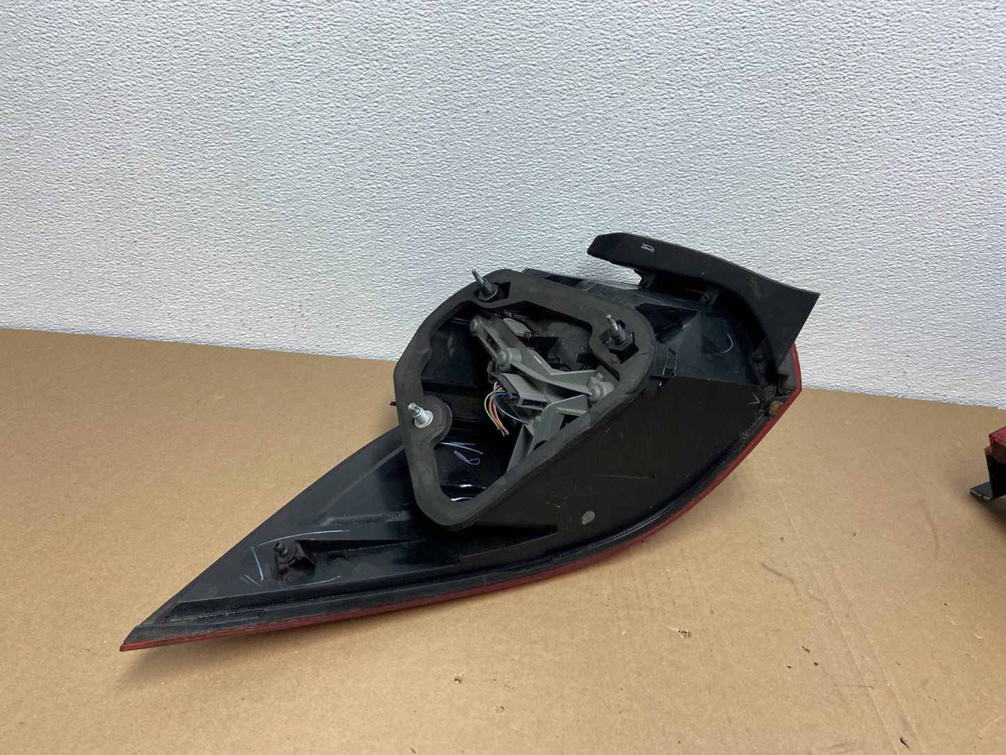 2010-2014 Volkswagen Golf MK6 Wagon Right Passenger Tail Light OEM ab6320 DG4