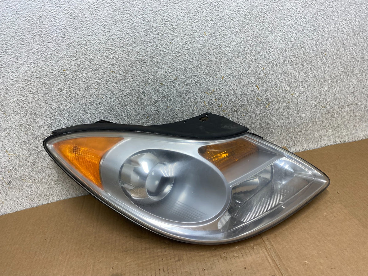 2007 to 2012 Hyundai Veracruz Right Passenger RH Headlight Halogen AI3824 DW0