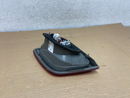 2011 2012 2013 Kia Sorento Right Passenger Inner Tail Light AG8883 DW4