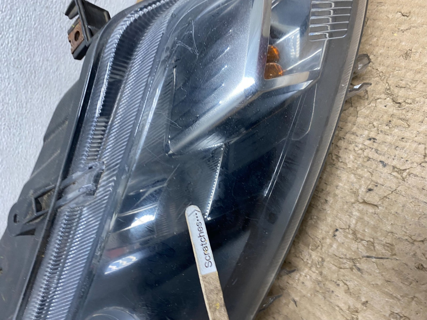 2010 2011 2012 Ford Fusion Right Passenger RH Headlight Halogen OEM AC4187 DW3