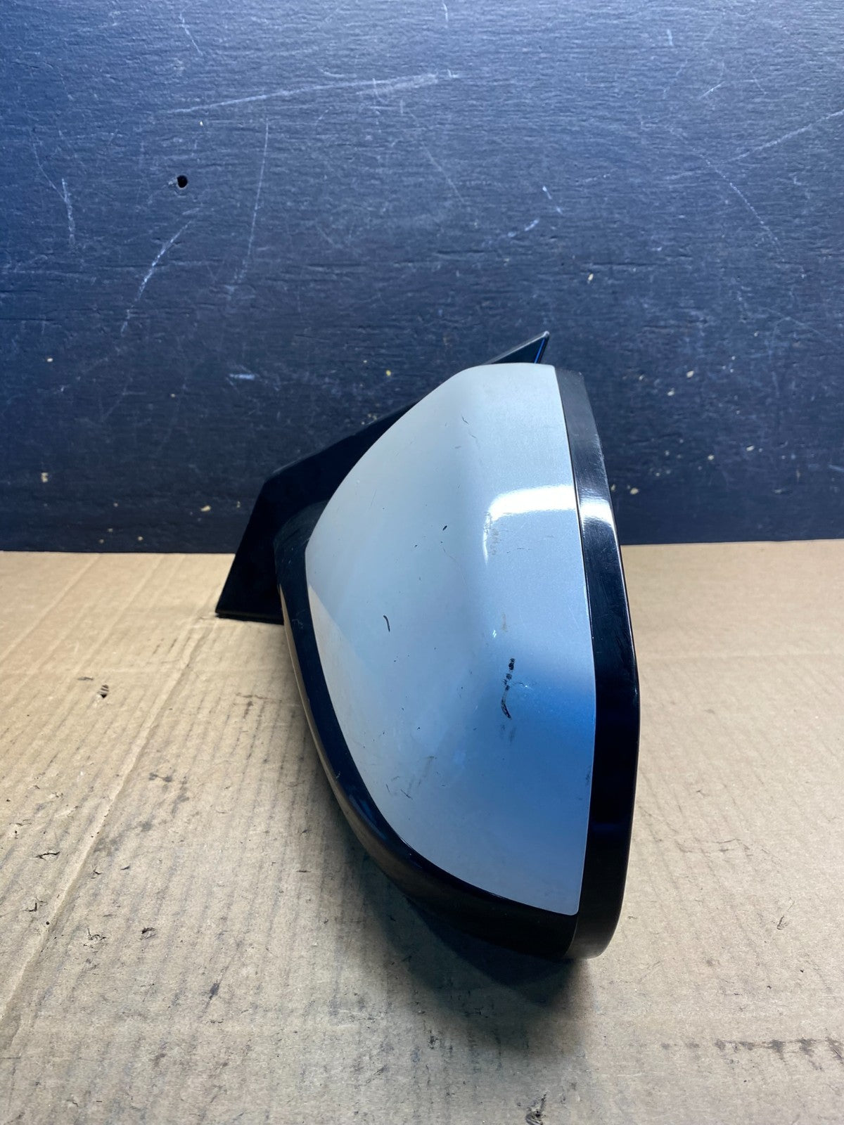 2010 to 2015 Cadillac SRX Left Driver Lh Side View Door Mirror Oem AA777810
