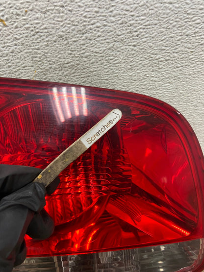 2004-2007 Volkswagen Touareg Lh Driver Left Side Inner Tail Light AG4859 LK4