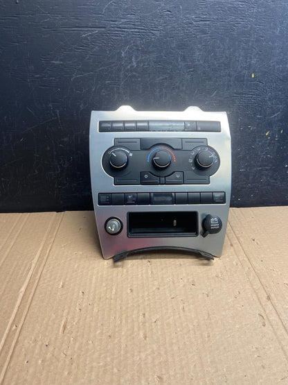 2005 to 2007 Jeep Commander Grand Cherokee A/C Climate Control Bezel AF6215 DG0