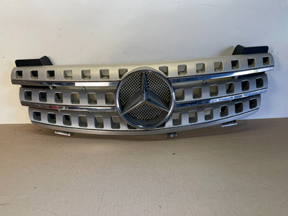 2006 to 2008 Mercedes ML-Class W164 Front Bumper Grille Grill AI3924 DG0