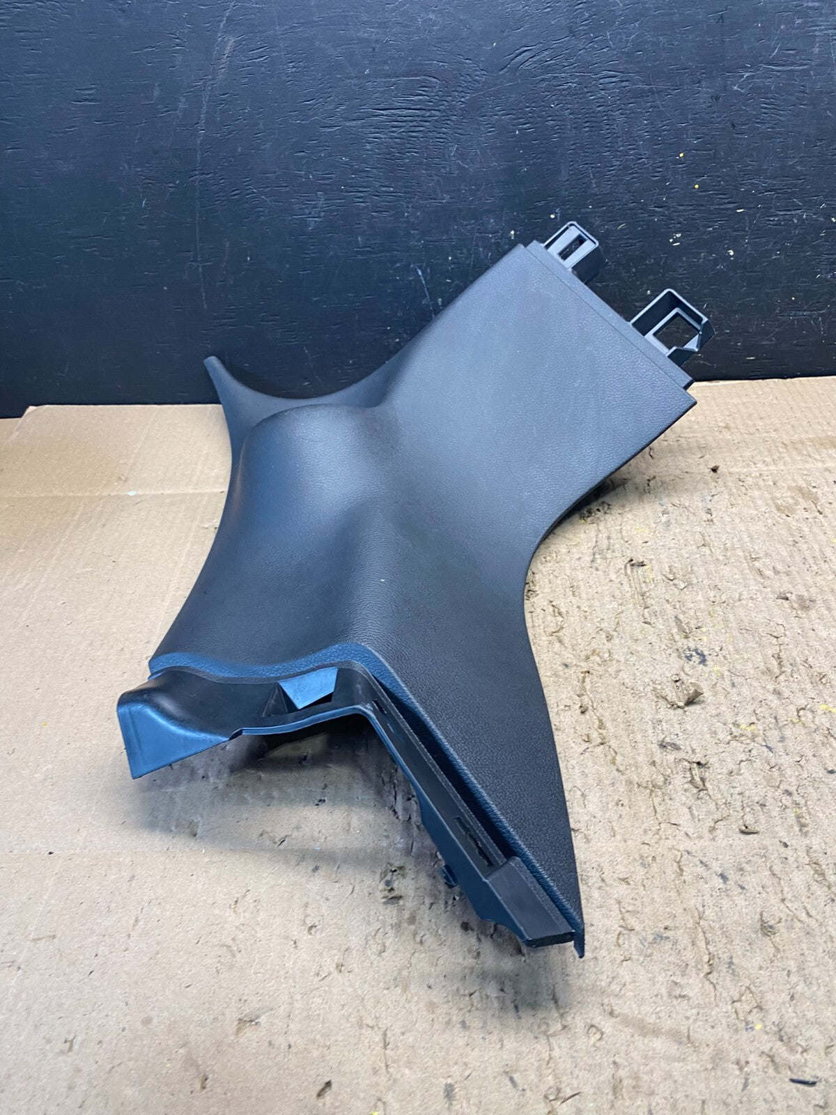 2016-2019 Jeep Grand Cherokee Rear Right Quarter Pilar Cover Trim Panel N0501 DG4