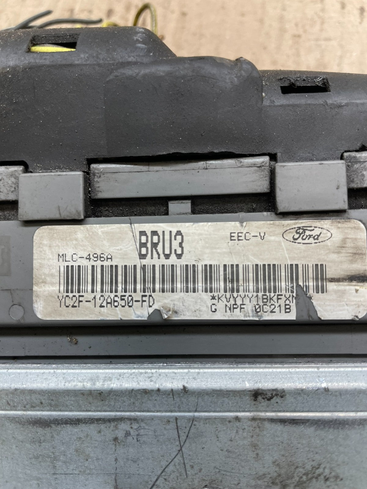 2000 2001 Ford F-150 F150 4.6L Engine Control Unit ECU Computer Module R3791 DG3