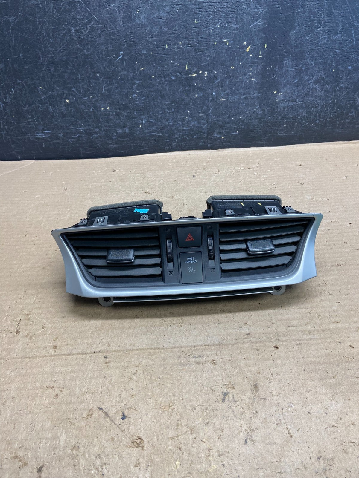 2013 to 2015 Nissan Sentra Air Vents Top Dash Center Hazard Switch AH5262 DG0