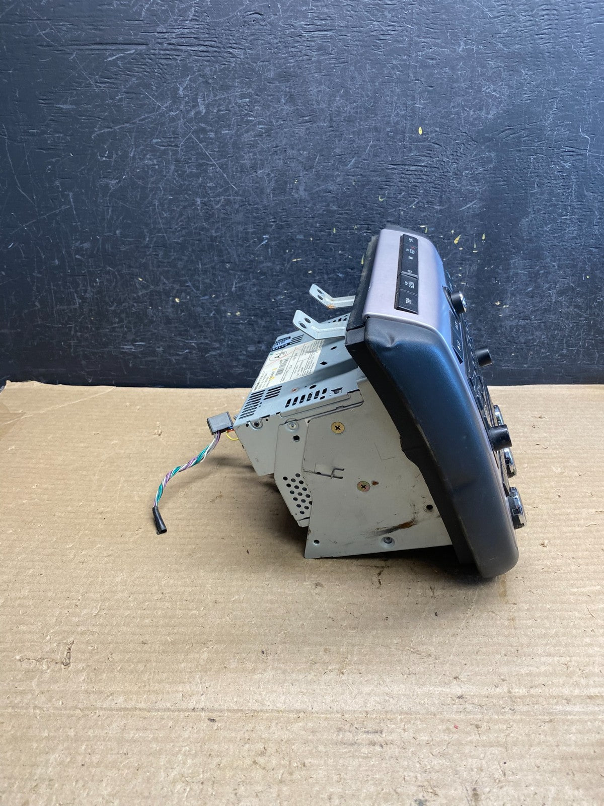 2006 - 2007 Nissan Murano AM FM Radio CD Climate Control Panel AH3879 DG1