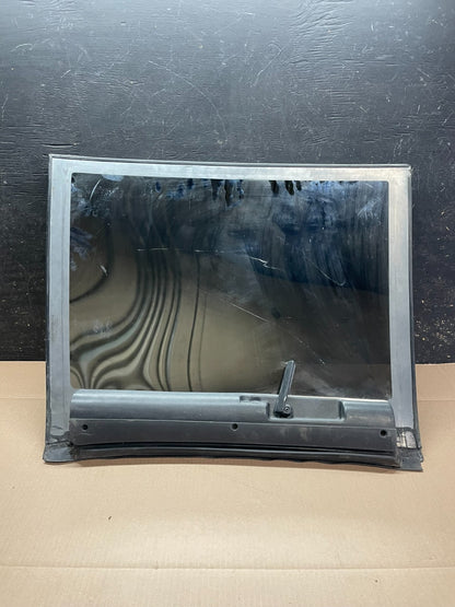 1984 to 1992 Pontiac Firebird Right Passenger Side Sunroof Top Glass Z82768