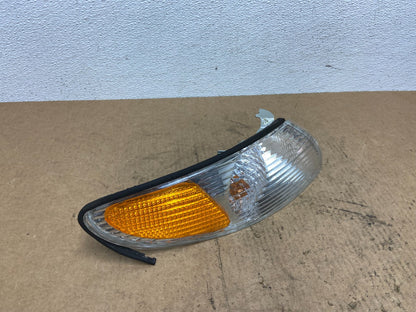 1999-2001 Toyota Solara Right Passenger RH Front Turn Park Signal DEPO AC3359 DW2