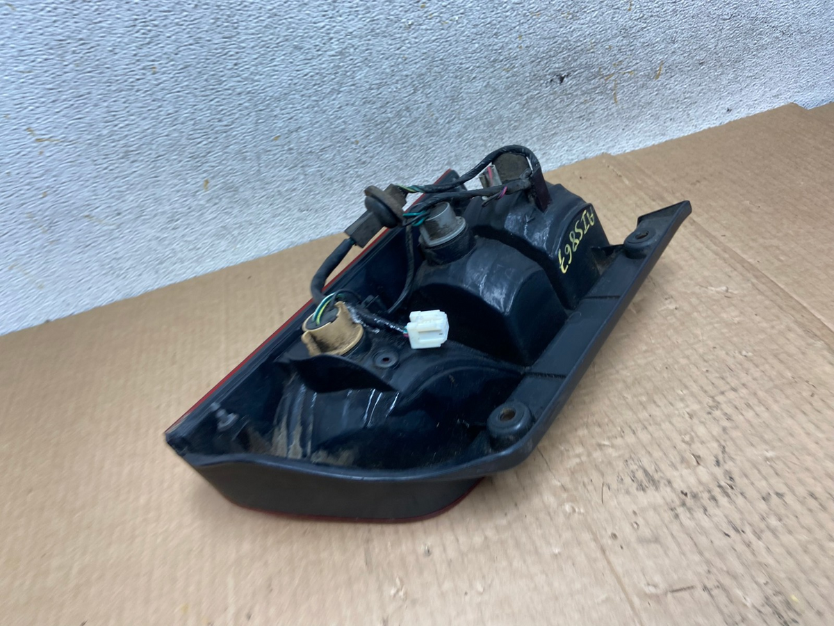 2005 to 2012 Nissan Pathfinder Tail light Left Driver Lh Side AI5867 LK4