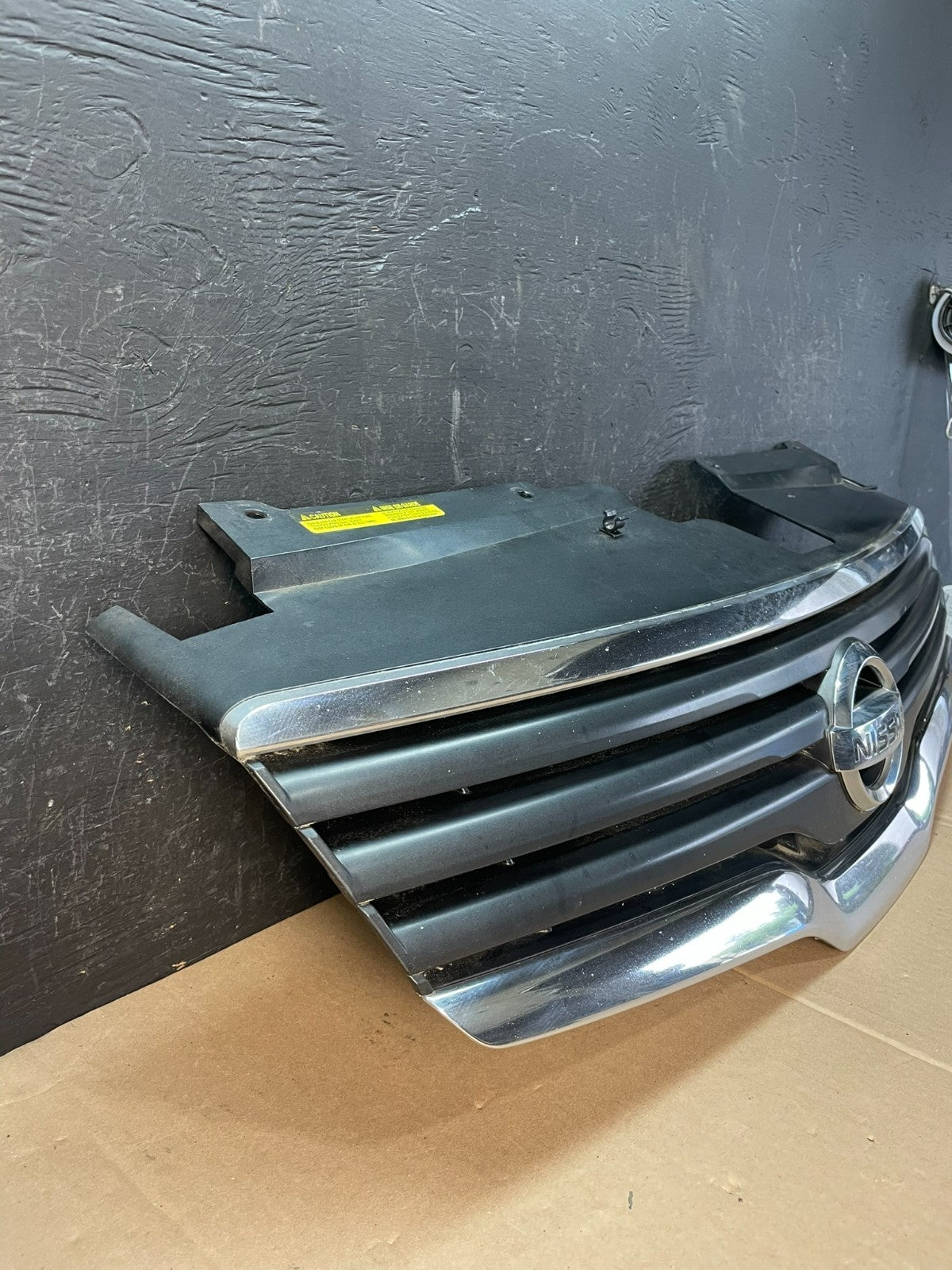 Sedan 2007 2008 2009 Nissan Altima Front Upper Grill Grille AD8372 DG2