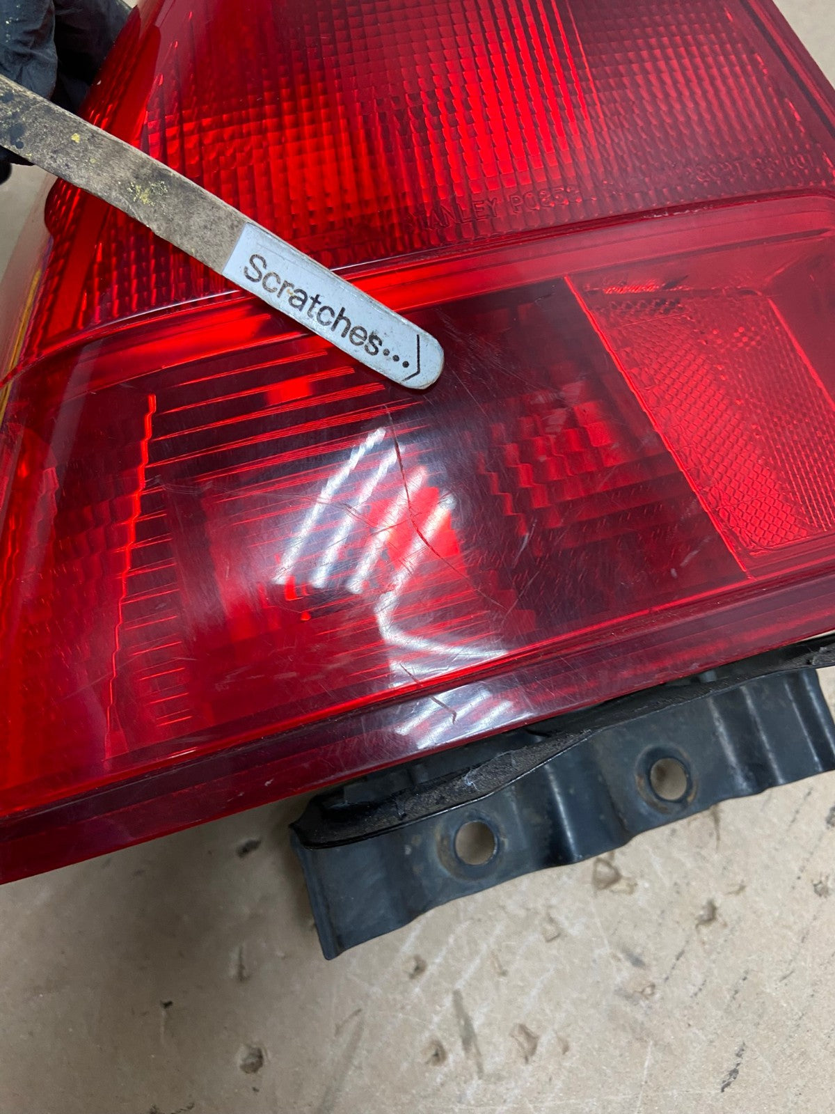 2001 2002 2003 Honda Civic Sedan Left Driver Lh Tail Light AE8747 LK3