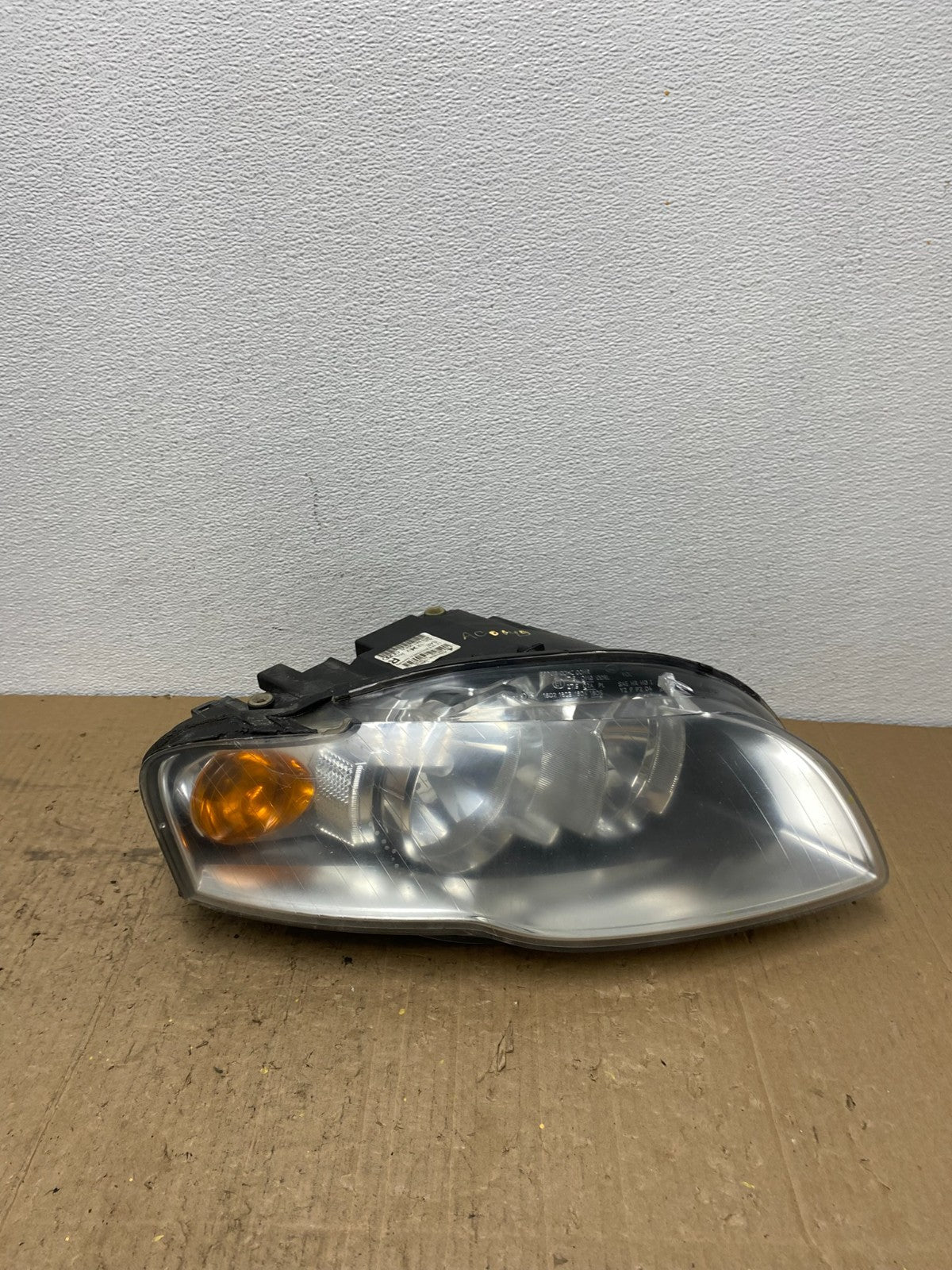 2005 2006 2007 2008 Audi A4 Right Passenger RH Halogen Headlight Oem AC0145 DW0