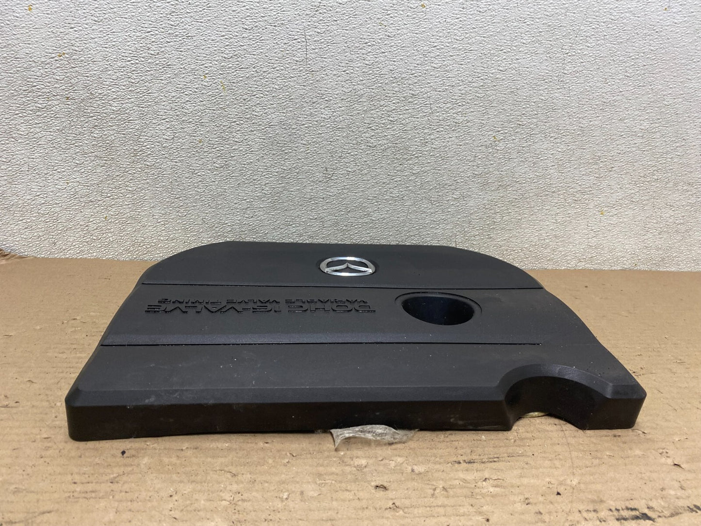 2004 to 2009 Mazda 3 DOHC 16 VALVE Engine Shield Top Cover G7142 DG Oem3