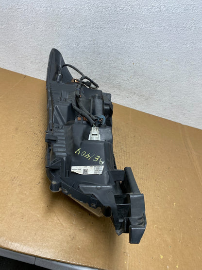 2008 to 2012 Honda Accord Sedan Right Passenger RH Headlight AE1404 DW7