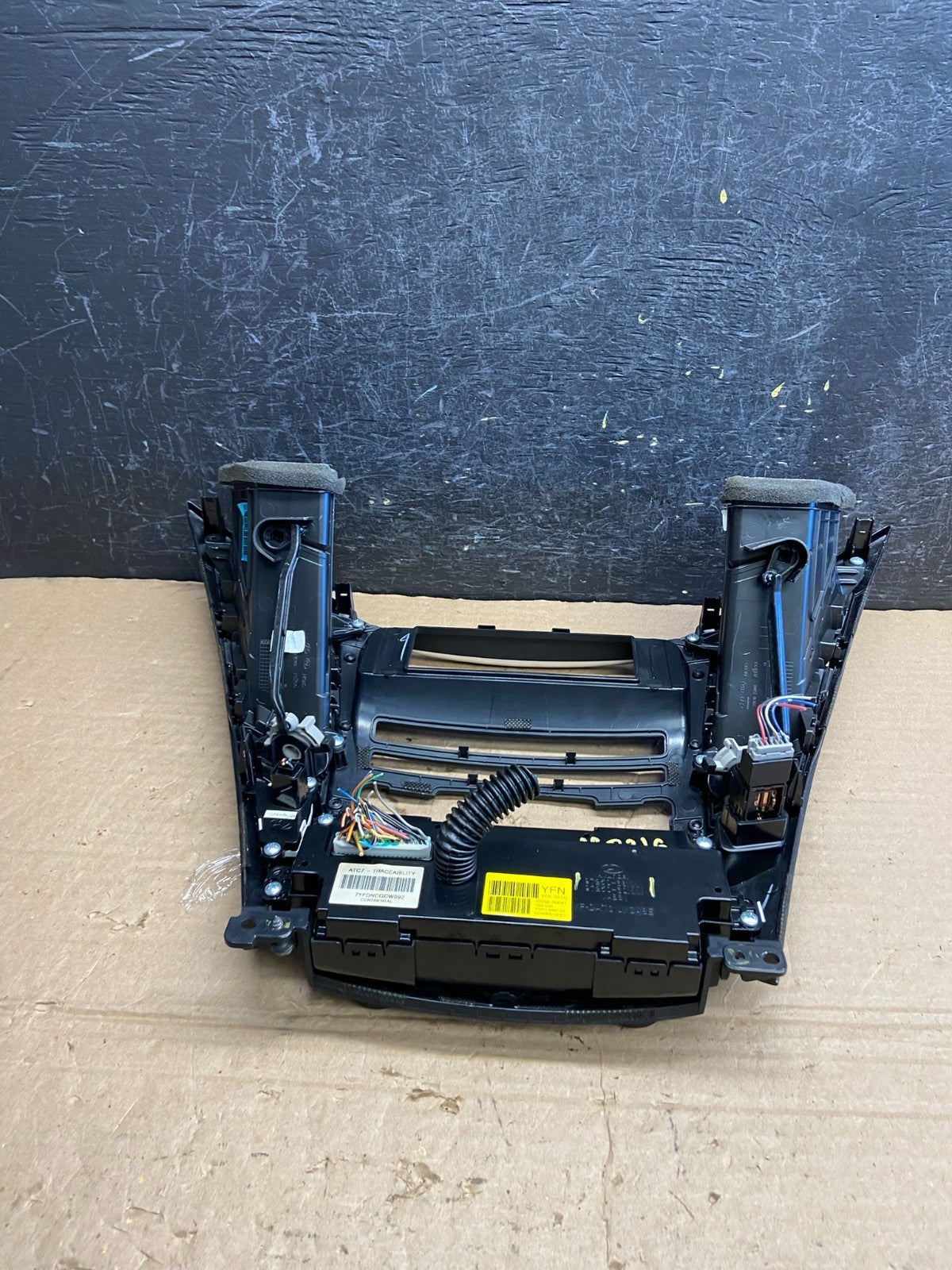 2011 - 2014 Hyundai Sonata Center Radio Climate Control Air Vent Bezel AF2216 DG8
