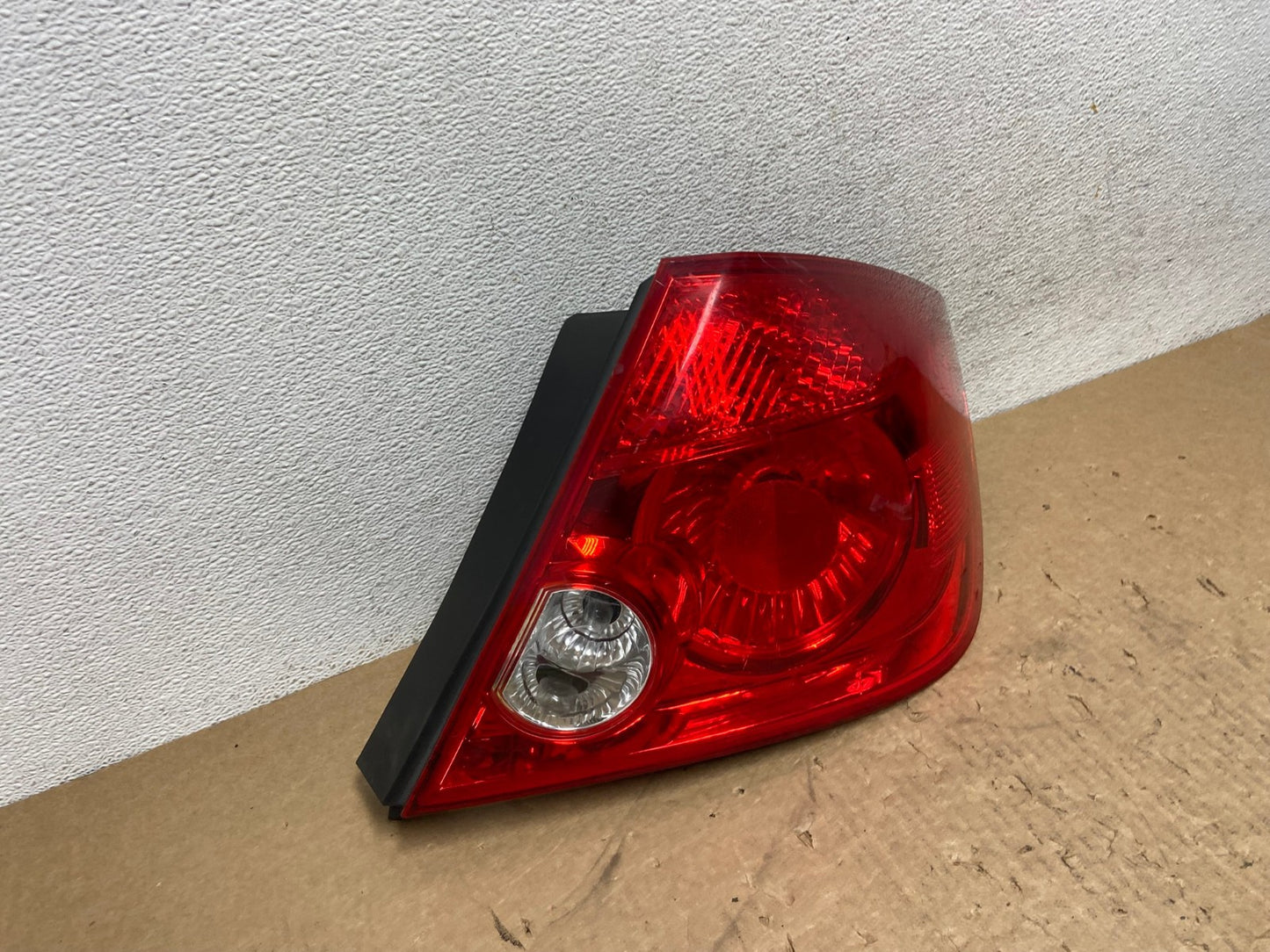 2005 2006 2007 Scion TC Tail Light Right Passenger Rh Side AG1215 LK2