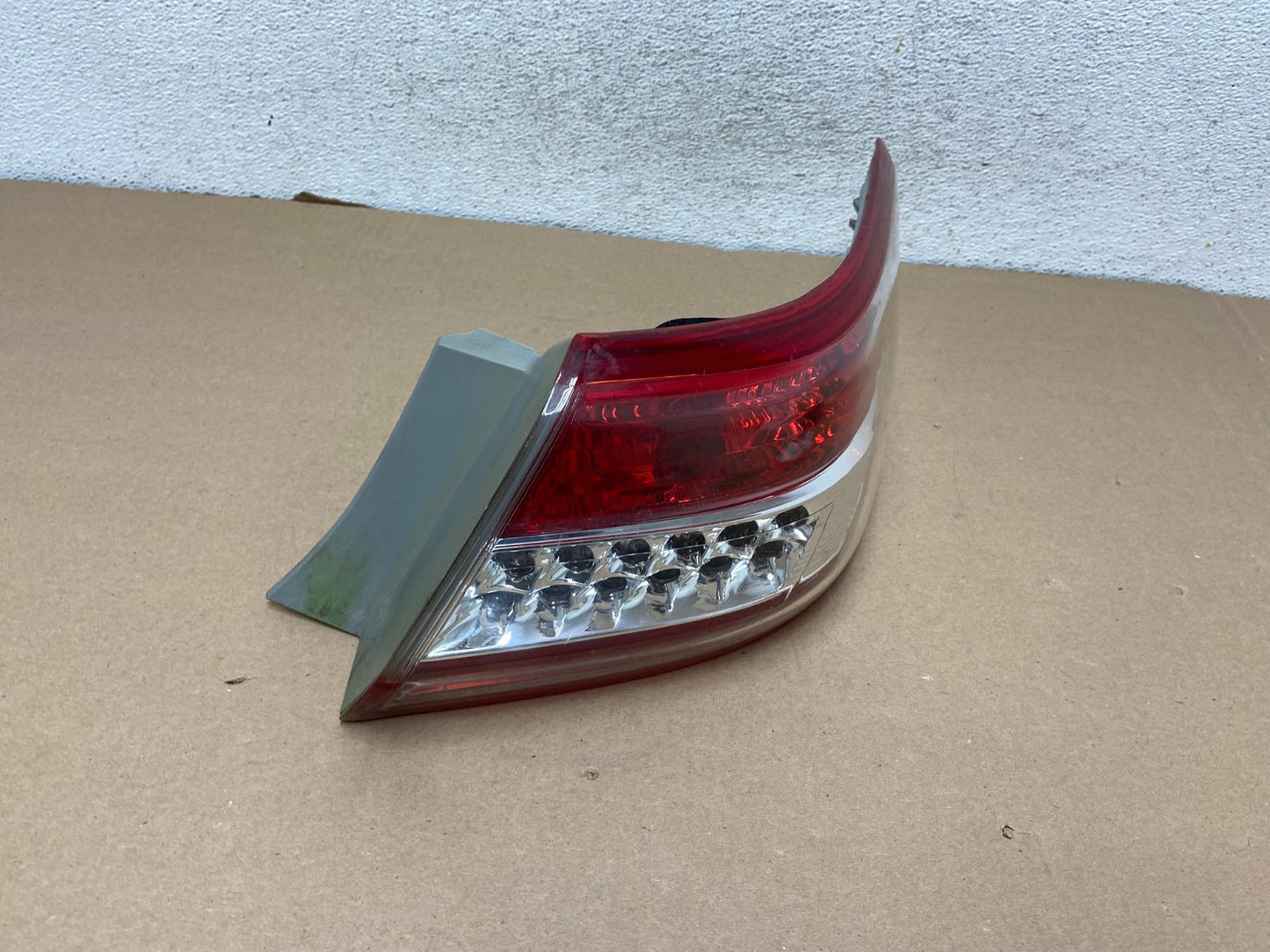LED TRIM 2010 to 2011 Toyota Camry Right Passenger RH Tail Light DEPO AG3303 LK2