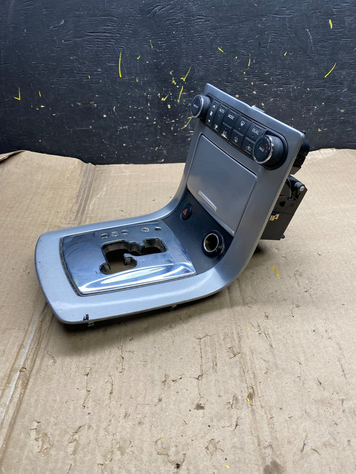 2007 2008 Nissan Maxima Climate Control Shifter Floor Bezel Trim OEM x5912 DG4