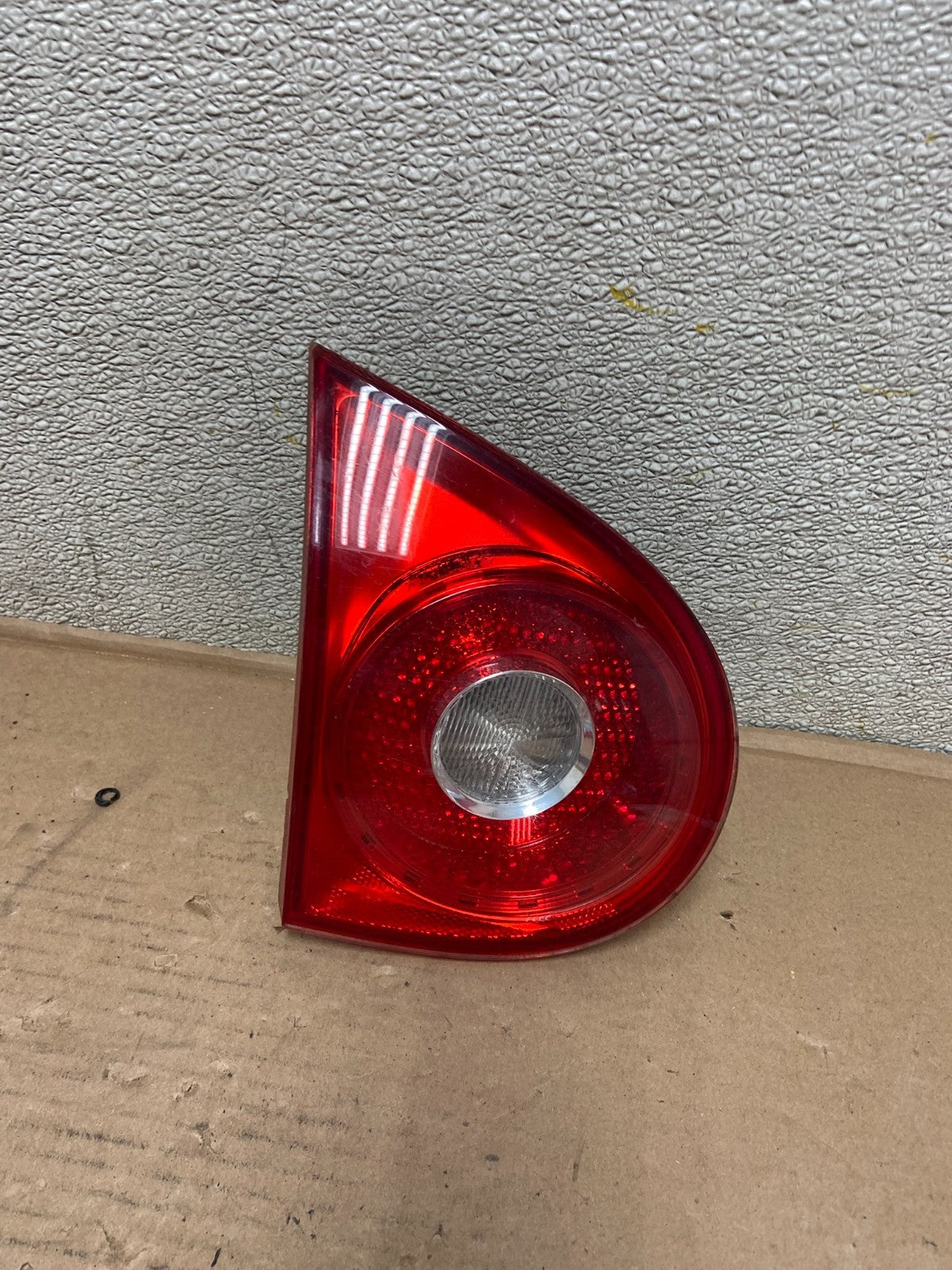 2006 - 2009 Volkswagen Golf Left Driver Lh Side Tail Light Inner Trunk AA9944 LK0