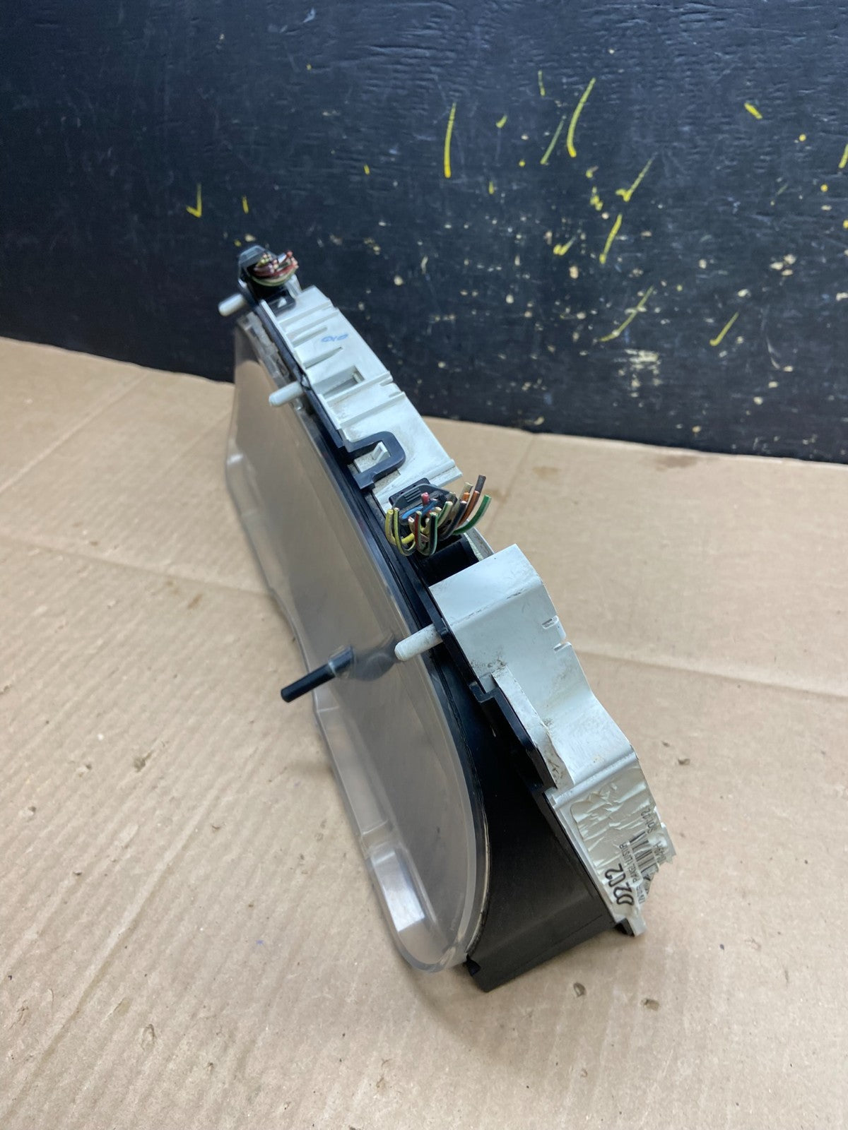 2006 Ford E350 Gauge Speedometer Cluster OEM y2202 DG2
