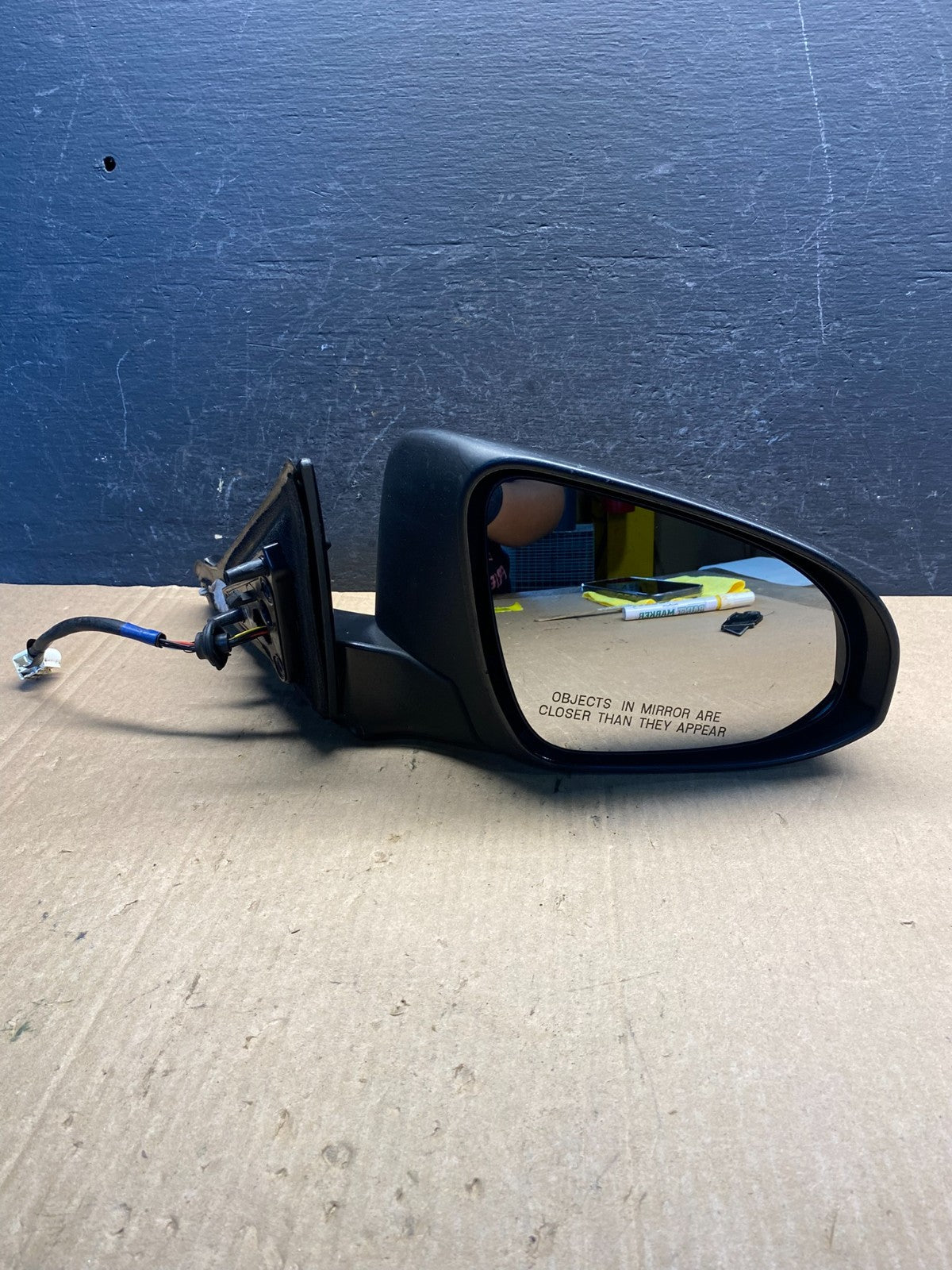 2015 to 2017 Toyota Camry Right Passenger RH Door View Mirror AE7642 DW9
