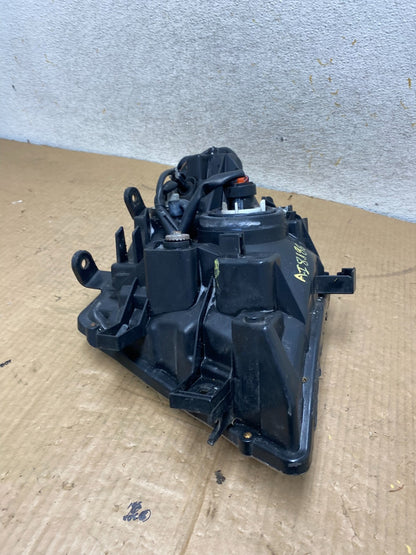 2005 to 2007 Nissan Pathfinder Halogen Headlight Right Passenger AI8186 DW7