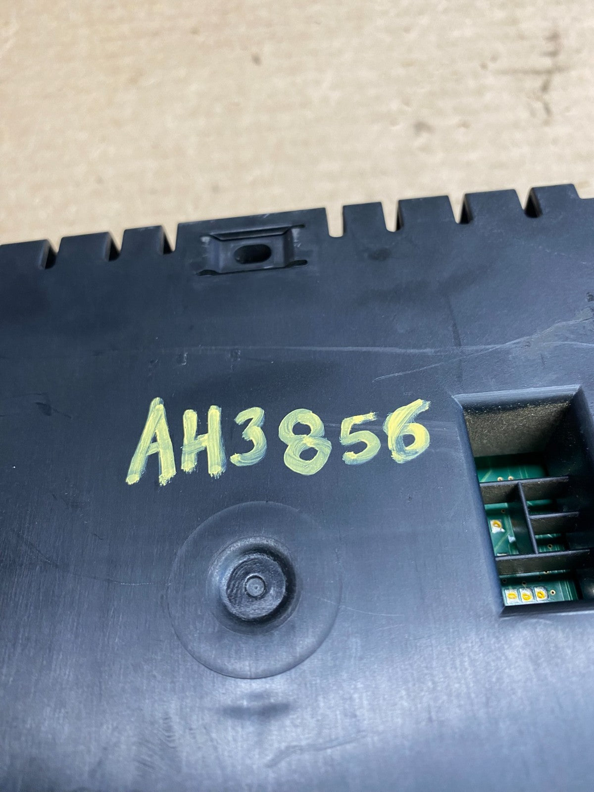2010 2011 Ddodge Ram 1500 Speedometer Gauge Cluster AH3855 PS6