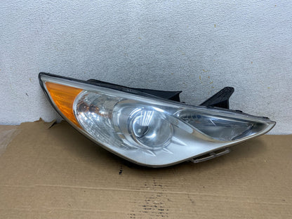 2011 - 2014 Hyundai Sonata Right Passenger Rh Side Headlight Halogen AH4001 DW0