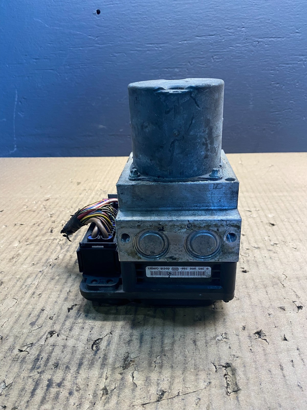 2007 to 2013 BMW X5 E70 ABS Anti-Lock Brake Pump Module AB7002 DG5