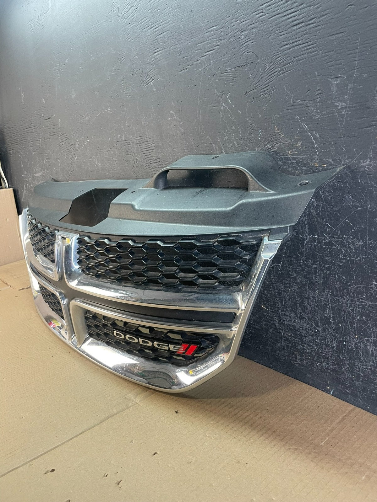 2011 to 2018 Dodge Journey Front Upper Chrome Grill Grille ae3524 DG1