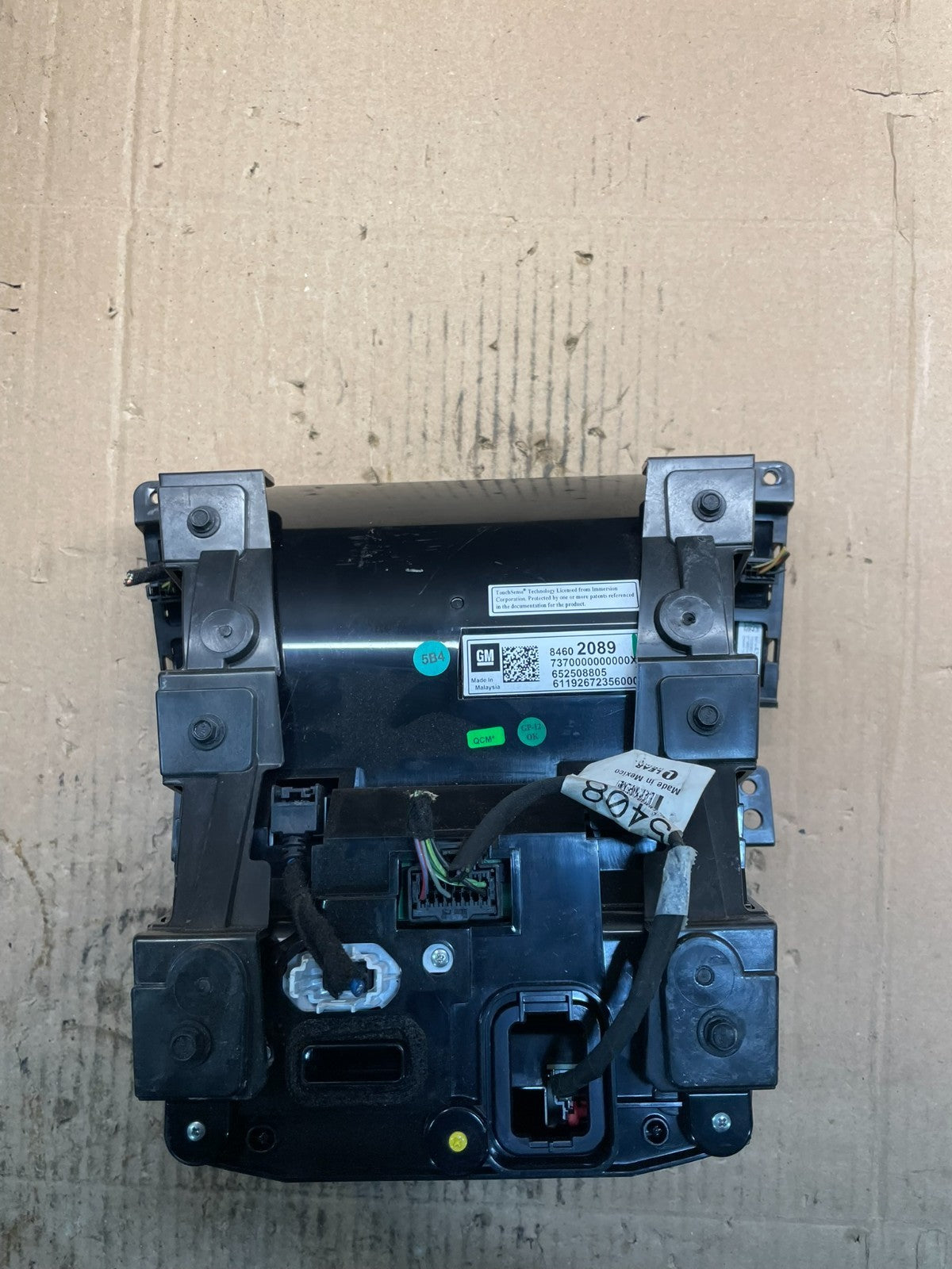 2015-2019 Cadillac CTS XTS Heater Radio Climate Control Panel Bezel OEM V2031 DG8