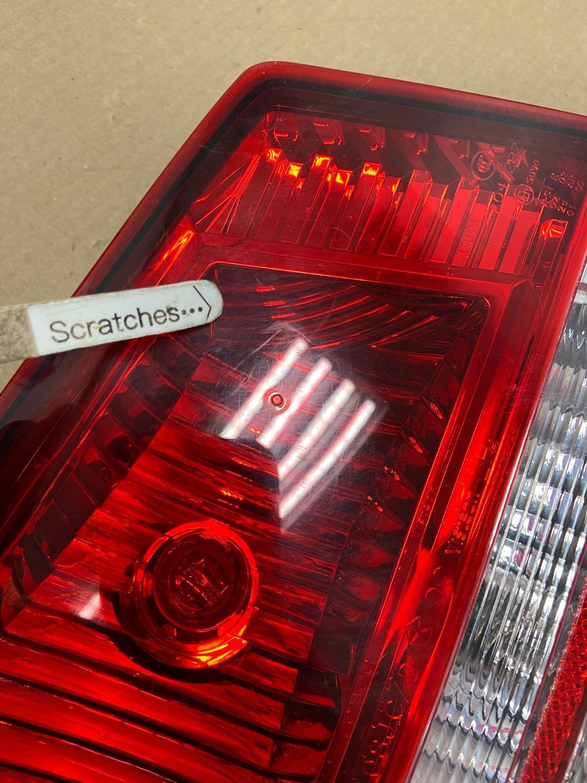 2009 2010 2011 Dodge Journey Left Driver Inner Trunk Lid Tail Light AE9726 LK3
