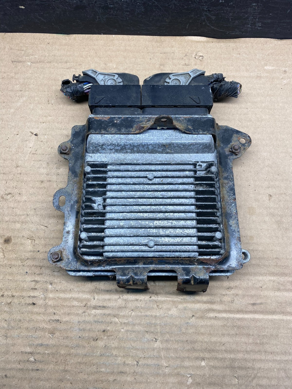 2007 Dodge Caliber Computer Brain Engine Control ECM p68019208aa ae0172 DG1