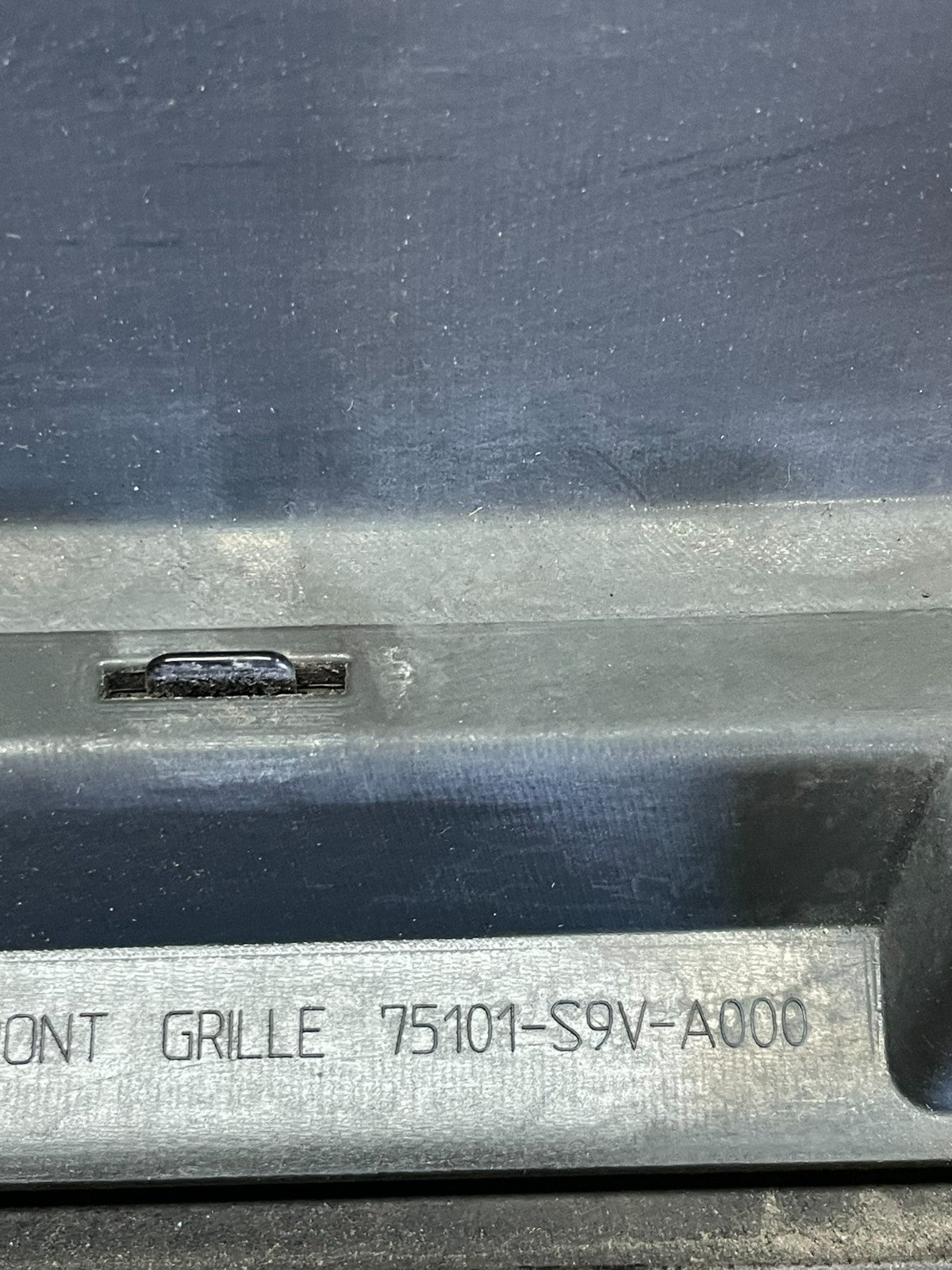 2003 2004 2005 Honda Pilot Front Upper Grill Grille Oem AA2265 DG9