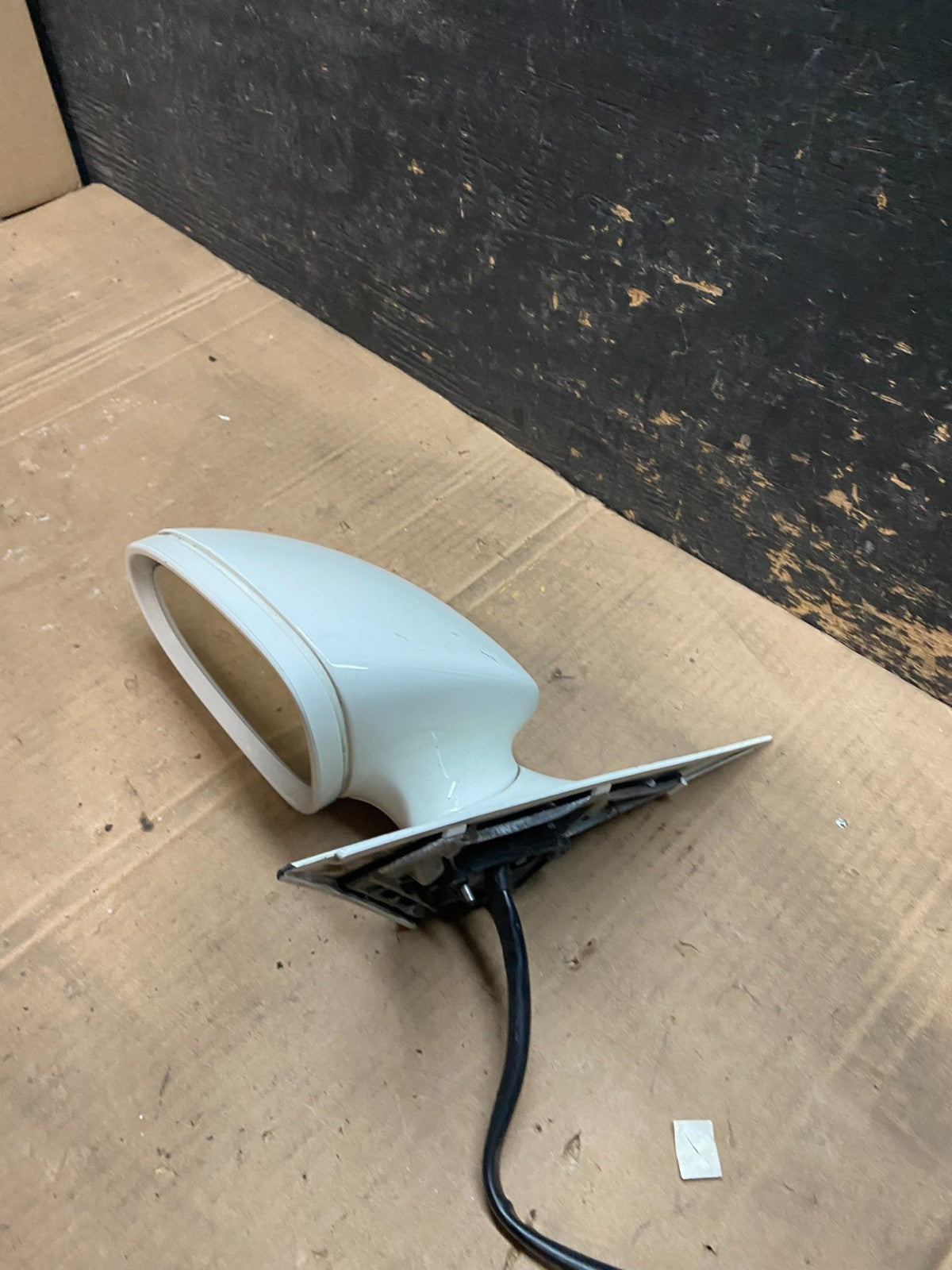 2006 to 2008 Mercedes-Benz CLS550 Left Driver LH View Door Mirror W2129 OEM MS10