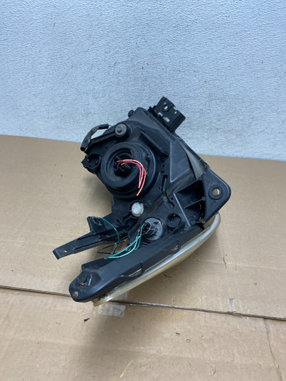 2004 2005 2006 Mazda Mpv Left Driver LH Headlight ae4904 DG8