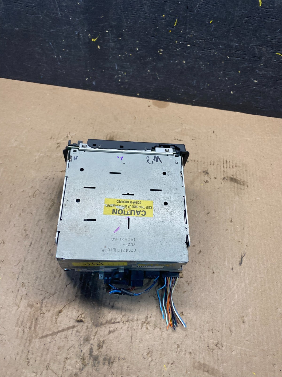 2003-2004 Lincoln Aviator Am Fm CD Player Radio Receiver OEM q9230 DG5