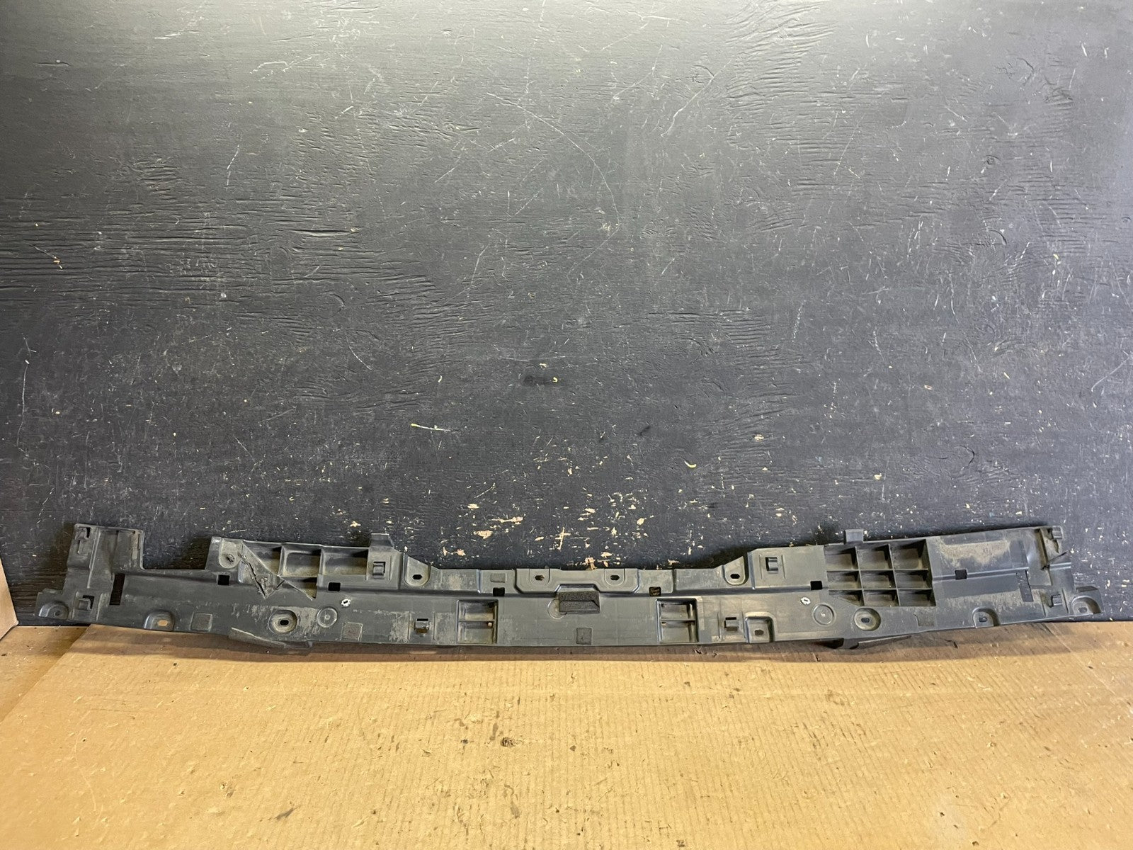2008 to 2011 Lexus LX570 Land Cruiser Rear Bumper Impact Absorber AA59890