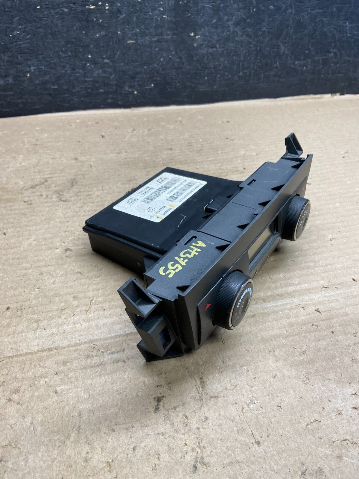 2006 to 2011 Cadillac DTS AC Heater Climate Control Panel AH3755 DG1
